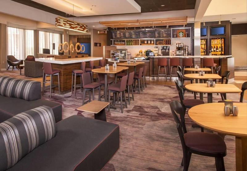 Courtyard By Marriott Dulles Airport Chantilly Exterior foto
