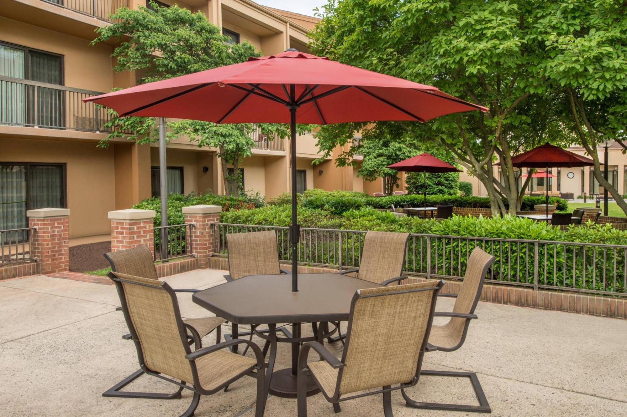 Courtyard By Marriott Dulles Airport Chantilly Exterior foto