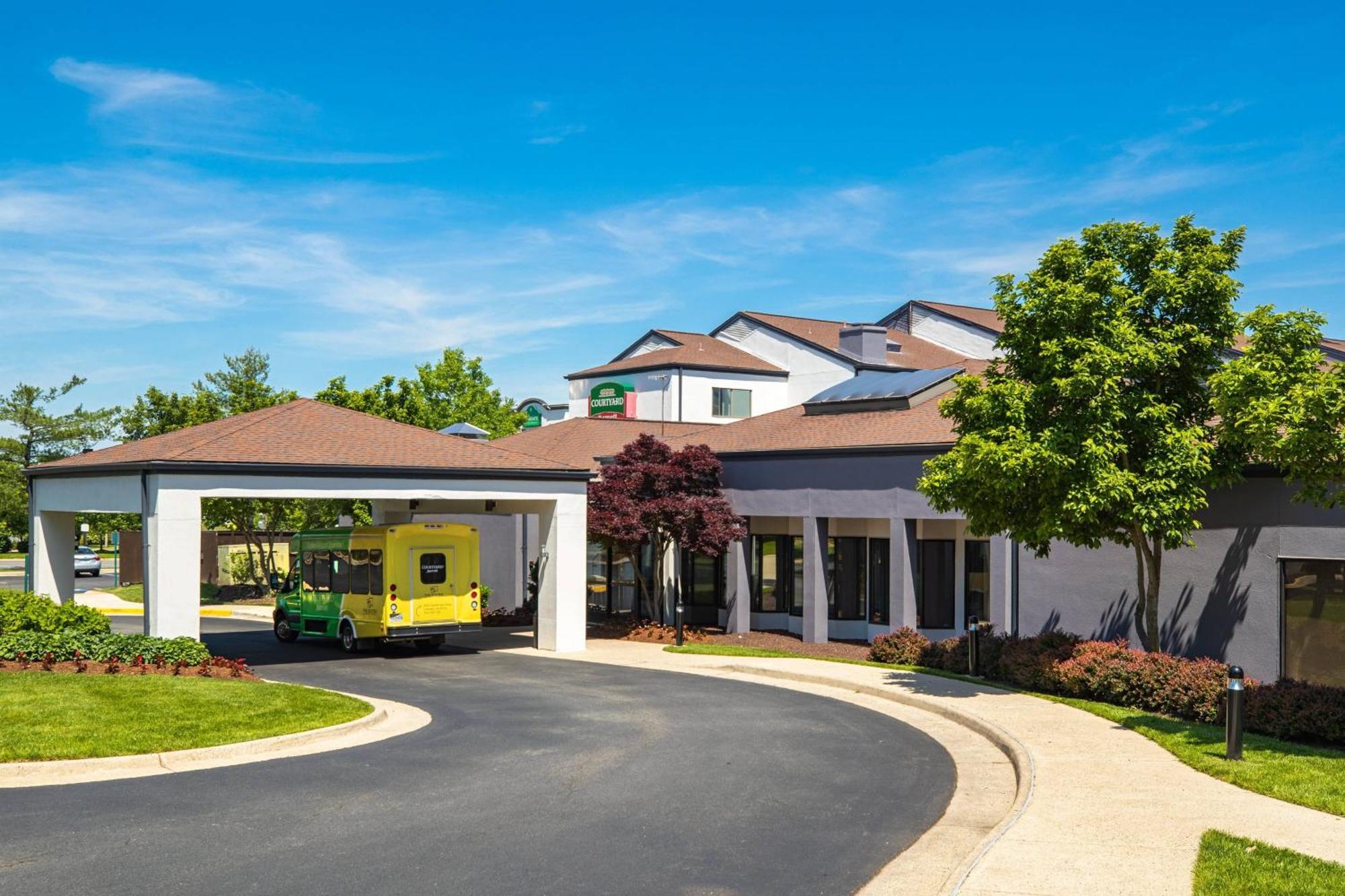 Courtyard By Marriott Dulles Airport Chantilly Exterior foto