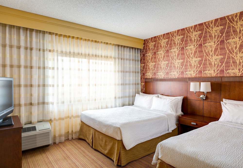 Courtyard By Marriott Dulles Airport Chantilly Exterior foto