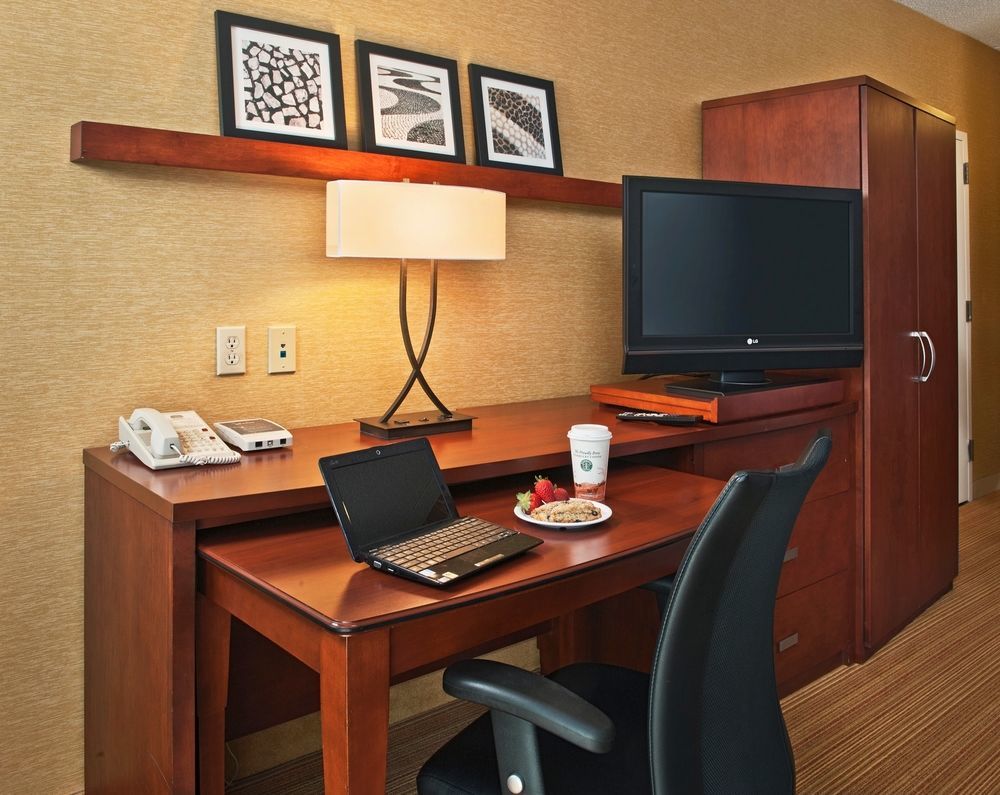 Courtyard By Marriott Dulles Airport Chantilly Exterior foto